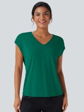 Halara V Neck Short Sleeve Casual T-Shirt Size Medium NWT